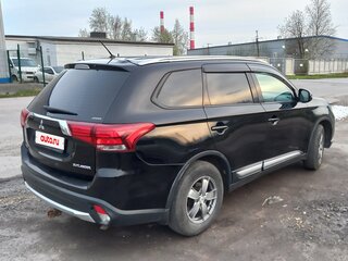 2015 Mitsubishi Outlander III Рестайлинг 2, чёрный, 1450000 рублей, вид 4