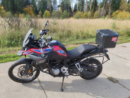 2020 BMW F 850 GS, красный, 695000 рублей, вид 4