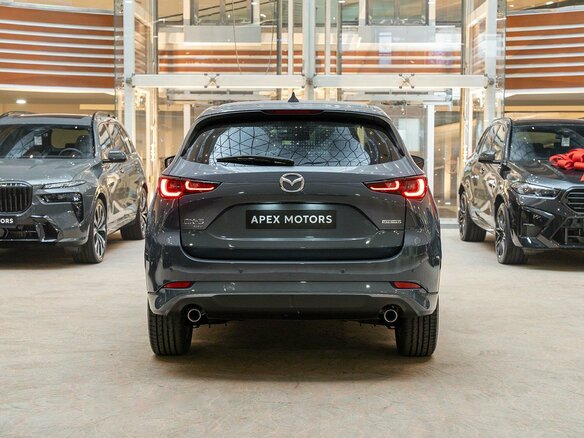 2026 Mazda CX-5 II Рестайлинг, серый, 5040000 рублей - вид 5