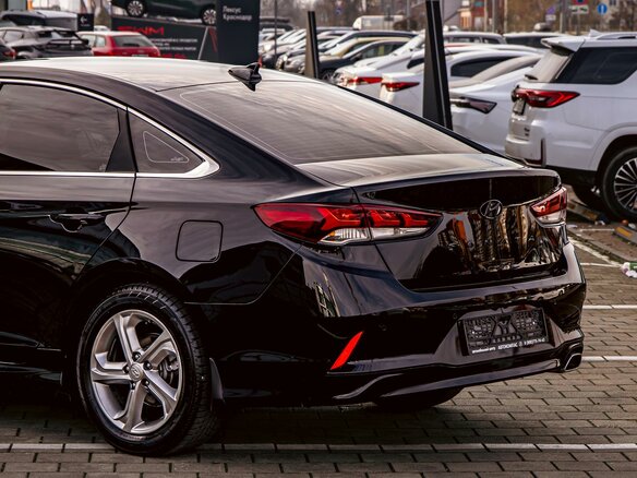 2019 Hyundai Sonata VII (LF) Рестайлинг, чёрный, 1545000 рублей - вид 9