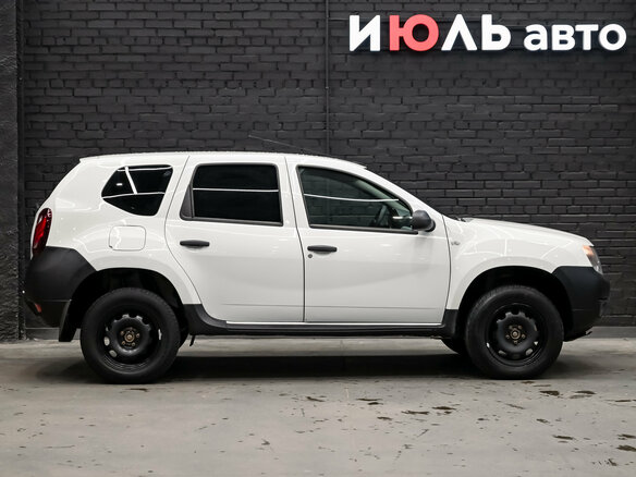 2018 Renault Duster I Рестайлинг, белый, 900000 рублей - вид 9