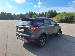 2018 Ford Kuga II Рестайлинг, серый, 1990000 рублей, вид 2