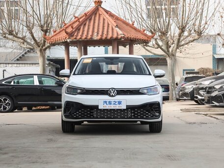 2026 Volkswagen Lavida XR, белый, 1750000 рублей, вид 3