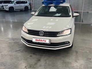 2016 Volkswagen Jetta VI Рестайлинг, белый, 850000 рублей, вид 3