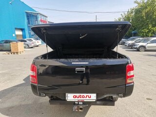 2015 Mitsubishi L200 V, чёрный, 1400000 рублей, вид 4