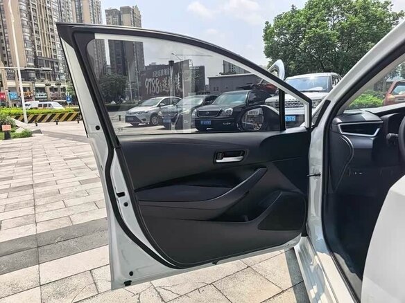 2022 Toyota Corolla XII (E210), белый, 1303000 рублей - вид 15