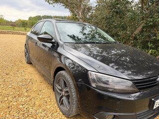 2014 Volkswagen Jetta VI Рестайлинг, чёрный, 1200000 рублей, вид 2