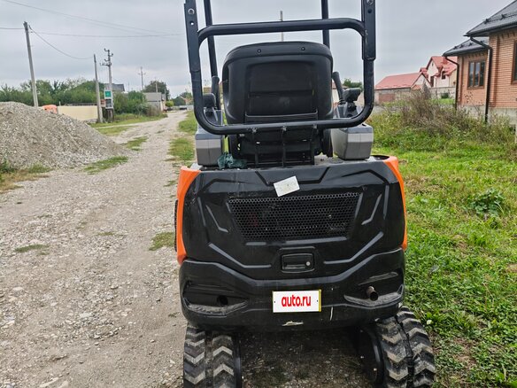 2026 Hanix H - Series, оранжевый, 1400000 рублей - вид 2