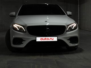 2020 Mercedes-Benz E-Класс 350 V (W213, S213, C238), чёрный, 4500000 рублей, вид 3