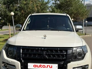 2019 Mitsubishi Pajero IV Рестайлинг 2, белый, 4500000 рублей, вид 2