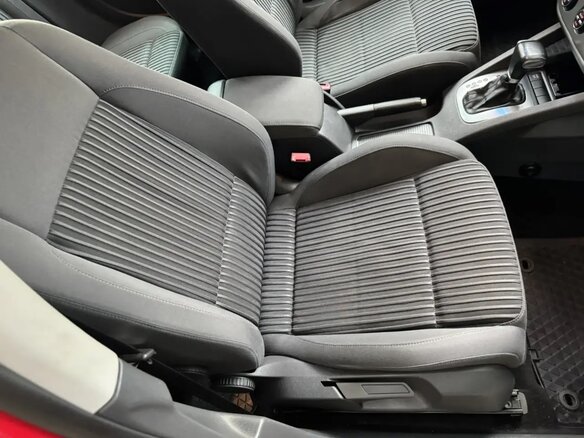 2007 Volkswagen Golf V, красный, 595000 рублей - вид 18