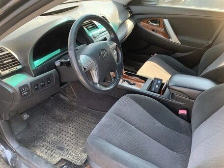2011 Toyota Camry VI (XV40) Рестайлинг, чёрный, 740000 рублей, вид 3