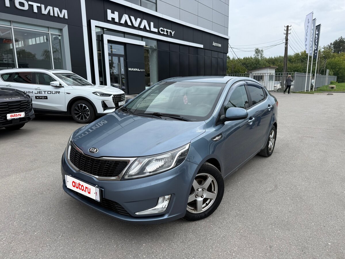Открыть фотографии: Kia Rio III