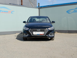 2019 Hyundai Solaris II, чёрный, 1067000 рублей, вид 2