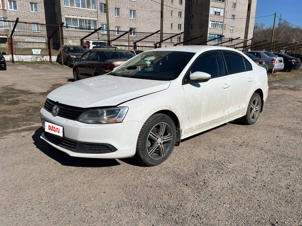 Открыть фотографии: Volkswagen Jetta VI