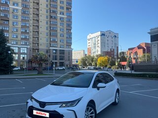 2021 Toyota Corolla XII (E210), белый, 1700000 рублей, вид 1