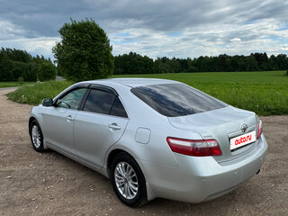 2008 Toyota Camry VI (XV40), серебристый, 990000 рублей, вид 2