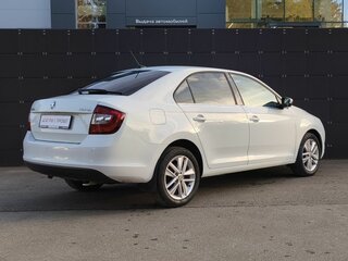 2018 Skoda Rapid I Рестайлинг, белый, 1379000 рублей, вид 5