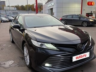 2019 Toyota Camry VIII (XV70), чёрный, 2480000 рублей, вид 3