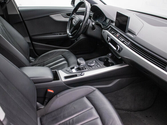 2019 Audi A4 V (B9), коричневый - вид 8