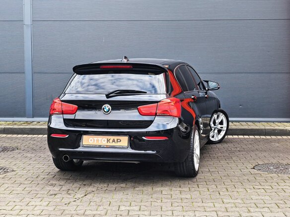 2017 BMW 1 серии 118i II (F20/F21) Рестайлинг, чёрный, 1649000 рублей - вид 3