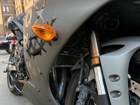 2014 Yamaha YZF-R1, серый, 900000 рублей, вид 3