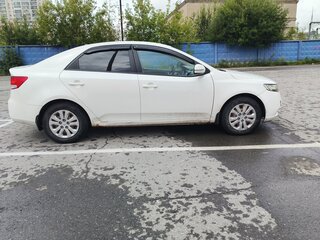 2012 Kia Cerato 6-speed II, белый, 680000 рублей, вид 5
