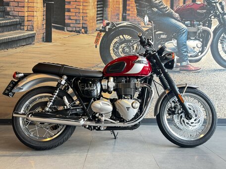 2024 Triumph Bonneville T120, красный, 1850000 рублей, вид 1