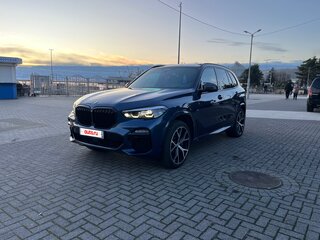2020 BMW X5 30d IV (G05/G18), синий, 8000000 рублей, вид 2