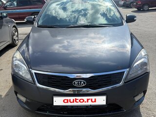 2010 Kia Ceed I Рестайлинг, серый, 700000 рублей, вид 1