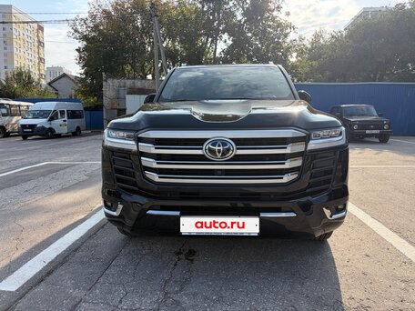 2024 Toyota Land Cruiser 300 Series, чёрный, 12500000 рублей, вид 2