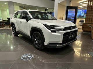 2025 Toyota RAV4 VI (XA60), белый, 4530000 рублей, вид 3