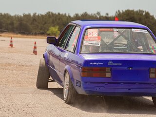 1985 BMW 3 серии 316 II (E30), красный, 500000 рублей, вид 5