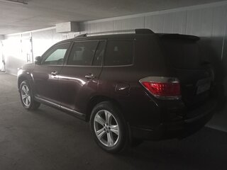 2011 Toyota Highlander II (XU40) Рестайлинг, пурпурный, 3000000 рублей, вид 5
