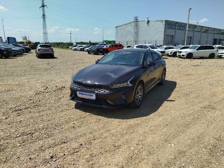 Kia K5 III