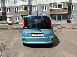 2003 Toyota FunCargo, голубой, 400000 рублей, вид 3