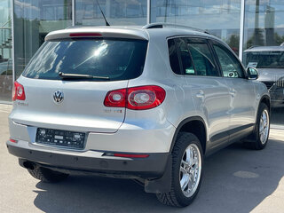 2009 Volkswagen Tiguan I, серебристый, 844000 рублей, вид 4