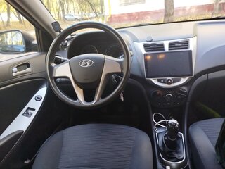 2014 Hyundai Solaris I Рестайлинг, чёрный, 880000 рублей, вид 5