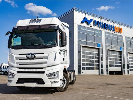 2024 FAW J7, белый, 8900000 рублей, вид 4