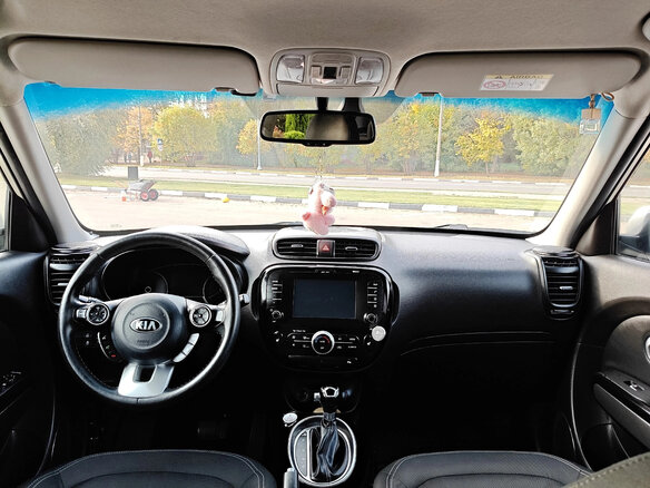 2017 Kia Soul II Рестайлинг, бежевый, 1375000 рублей - вид 10