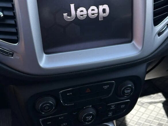 2020 Jeep Compass II, чёрный, 2200000 рублей - вид 7