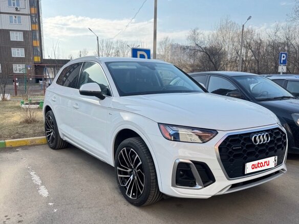 2023 Audi Q5 45 TFSI II (FY) Рестайлинг, белый, 5000000 рублей