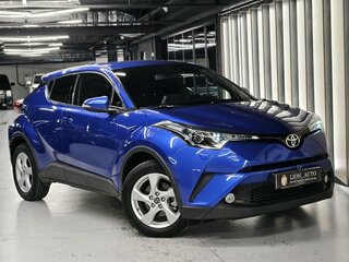 Toyota C-HR I