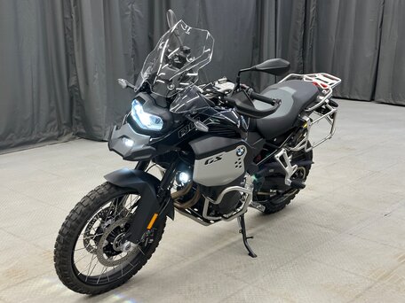 2026 BMW F 900 GS Adventure, чёрный, 2495000 рублей, вид 4