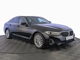 2021 BMW 5 серии 520i VII (G30/G31/G38) Рестайлинг, чёрный, 3930000 рублей, вид 3