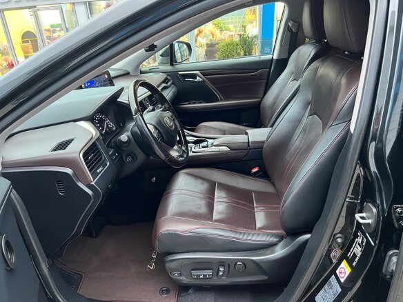 2016 Lexus RX 200t IV, чёрный, 3650000 рублей - вид 9