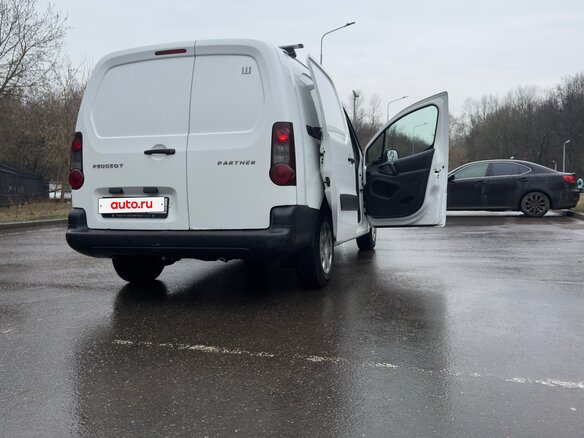 2015 Peugeot Partner, белый, 1600000 рублей - вид 8