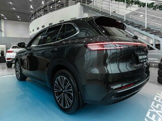 2026 Geely EX5 Гибрид EM-R, зелёный, 3829990 рублей, вид 5