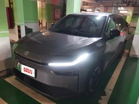 2025 Toyota bZ3X 50 kWh, серый, 2127000 рублей, вид 5