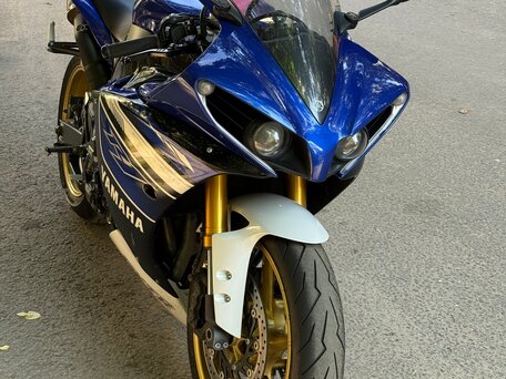 2013 Yamaha YZF-R1, синий, 1130000 рублей, вид 2